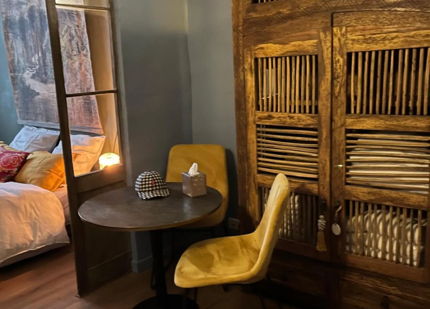 Chambre Style Balinais Aix-en-Provence 0*,  France